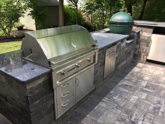 Outdoor Kitchens