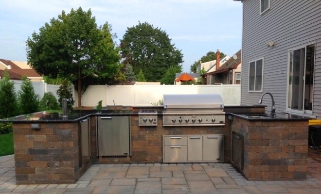 Outdoor Kitchens