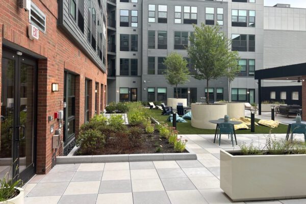 Commercial Landscaping & Maintenance